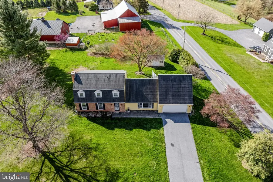 2 Arlin Cir, Lititz, PA 17543 - #2