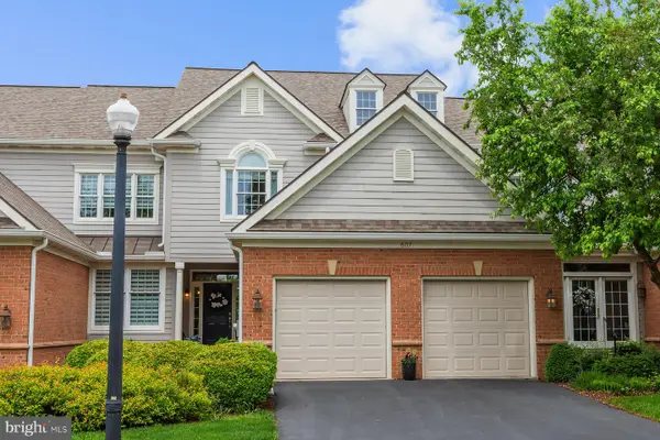 607 Northfield Rd, LITITZ, PA 17543