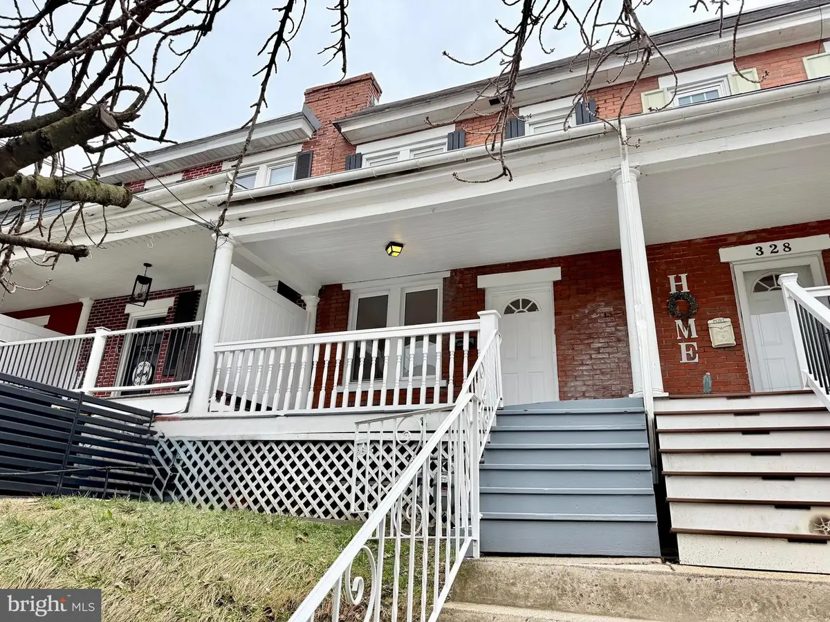 330 New Dorwart St, Lancaster, PA 17603 - #1