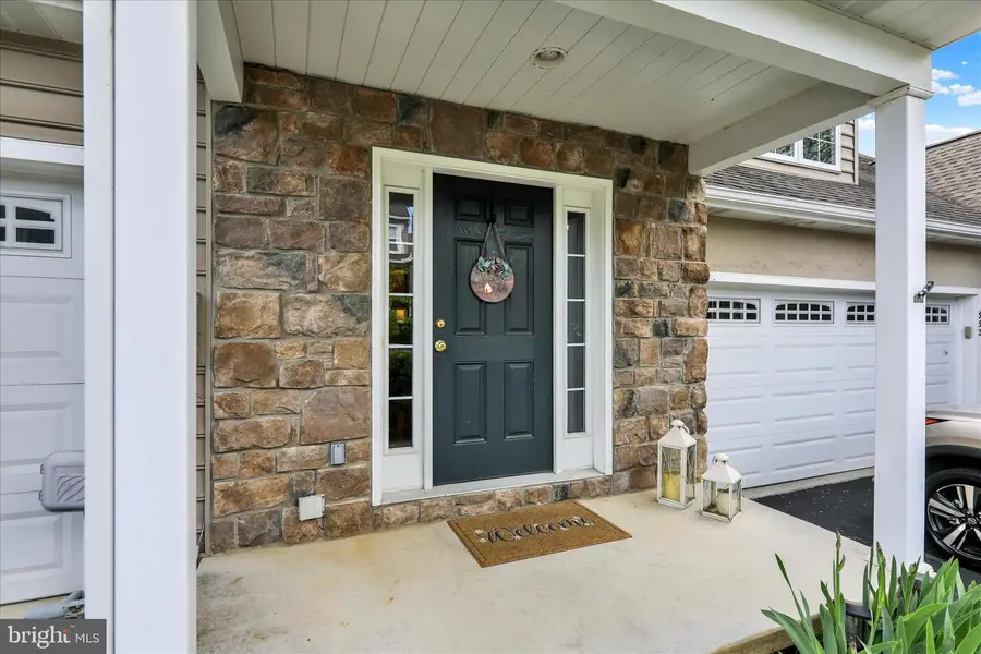 330 Wendover Way, Lancaster, PA 17603 - #2