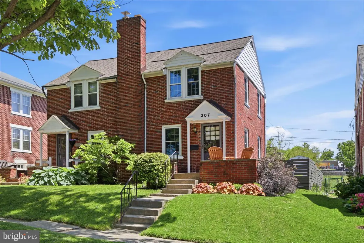307 Atkins Ave, Lancaster, PA 17603 - #1