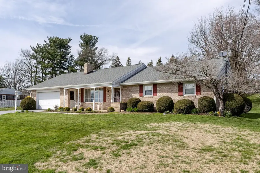 133 Summitville Rd, New Holland, PA 17557 - #3