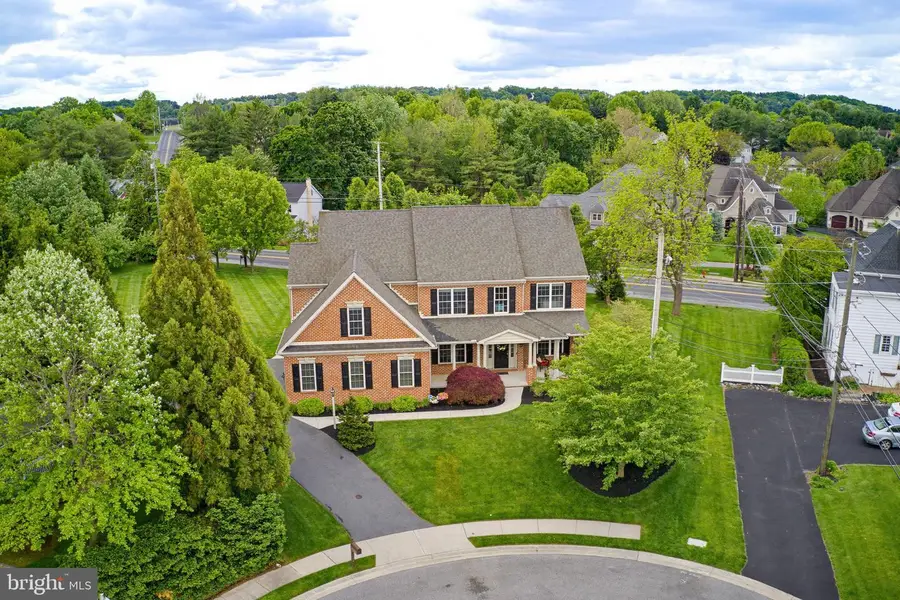 2705 Kreider Rd, Lititz, PA 17543 - #3