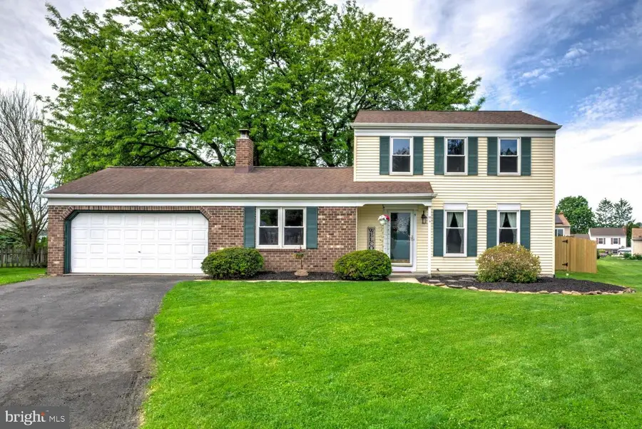 5 Lampost Ct, Willow Street, PA 17584 - #2