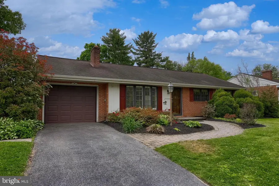 1544 Vista Rd, Lancaster, PA 17601 - #3