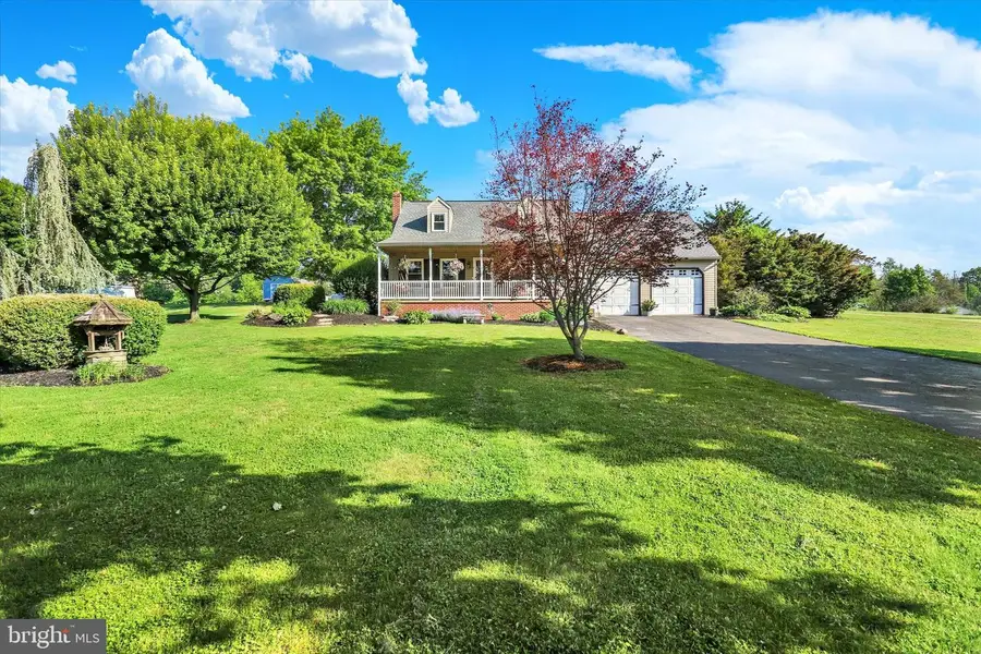 1352 Bair Rd, Bainbridge, PA 17502 - #2