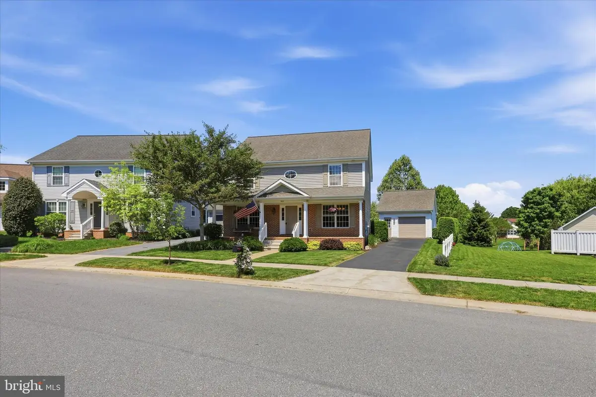 533 Thornberry Ln, Lititz, PA 17543 - #1