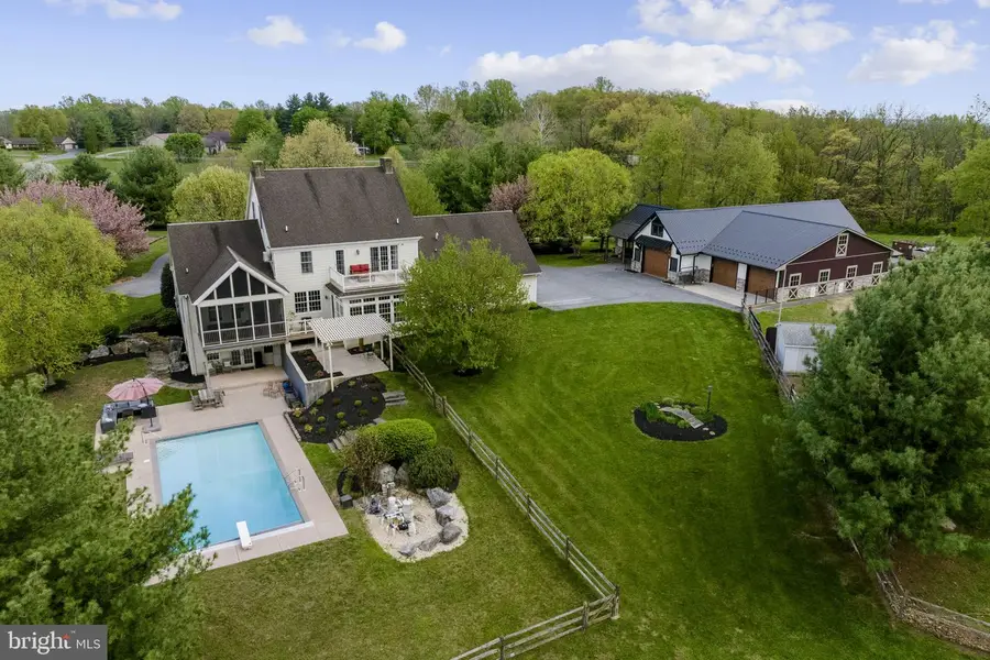 837 Ballstown Rd, Lititz, PA 17543 - #2