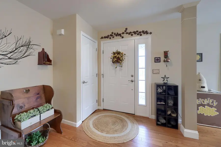 1042 Cambridge Dr, Manheim, PA 17545 - #3