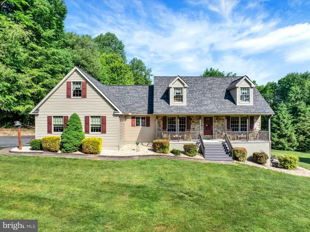 6 Shenks Wood Ct, New Providence, PA 17560 - #1
