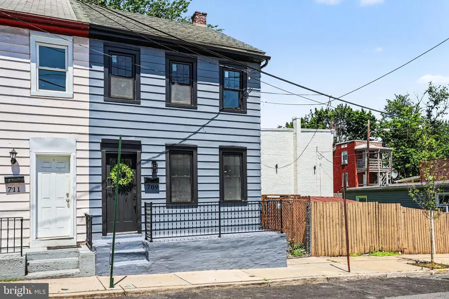 709 Saint Joseph St, Lancaster, PA 17603 - #3