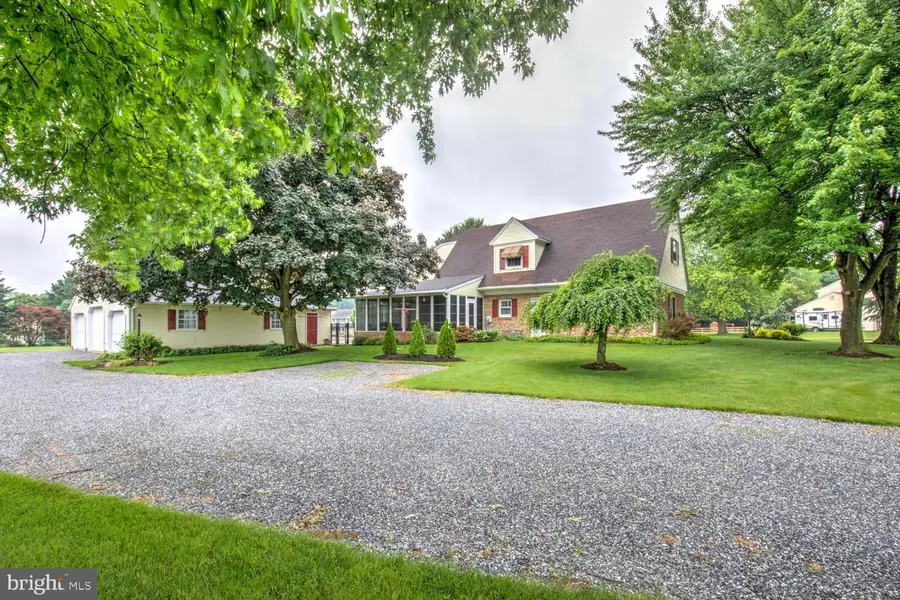 771 E Oregon Rd, Lititz, PA 17543 - #2