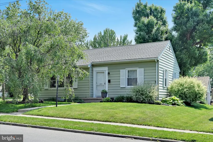 312 S Mount Joy St, Elizabethtown, PA 17022 - #3