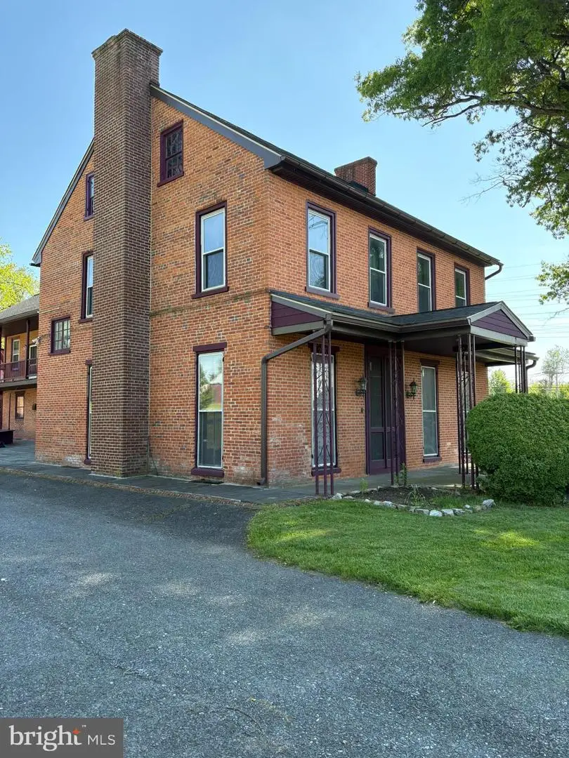 3985 Locust Grove Rd, Columbia, PA 17512 - #2