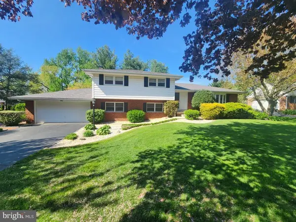 85 Country Ln, LANDISVILLE, PA 17538