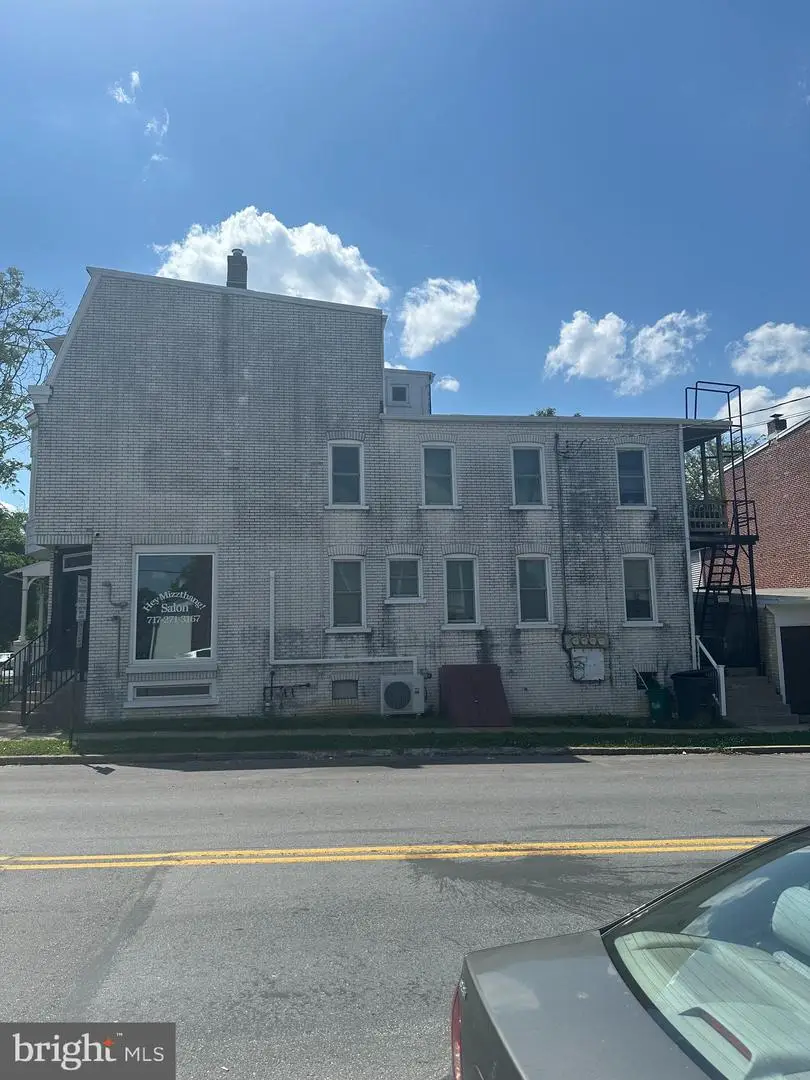 361 E Ross St, Lancaster, PA 17602 - #2