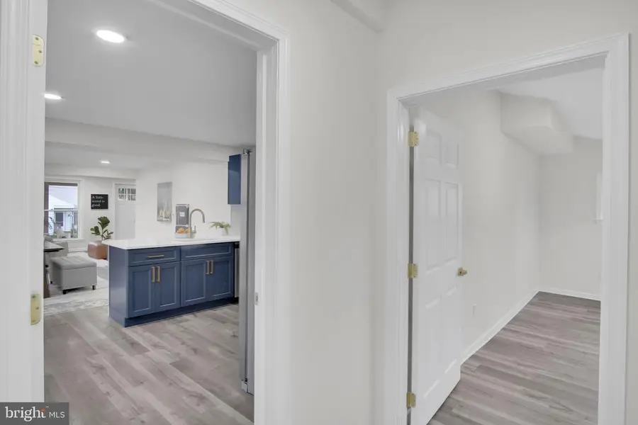 335 N Market St, Elizabethtown, PA 17022 - #2