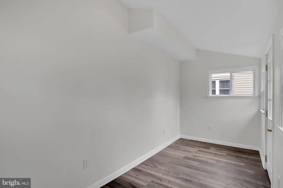 335 N Market St, Elizabethtown, PA 17022 - #3