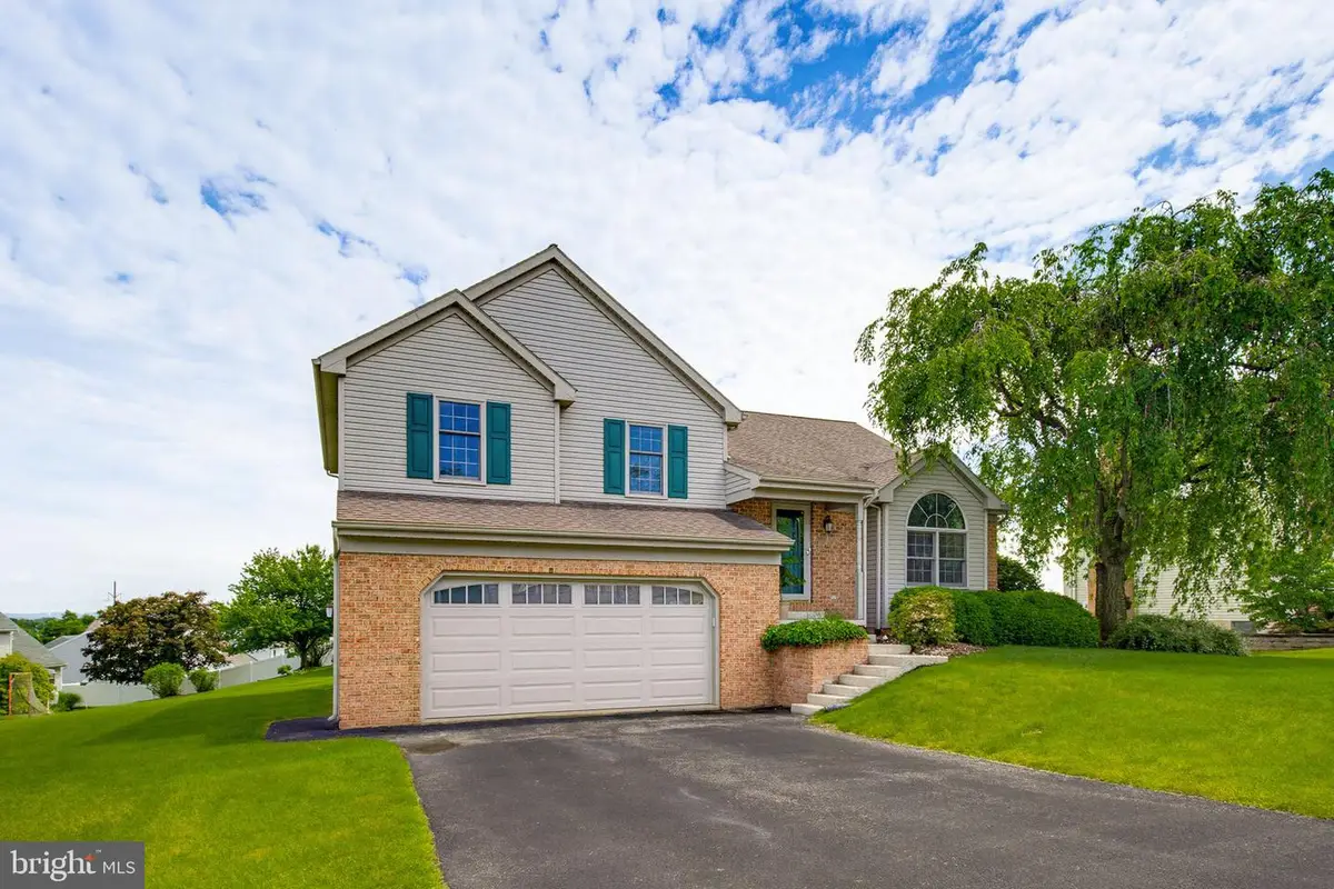 65 Brookfield Dr, Elizabethtown, PA 17022 - #1