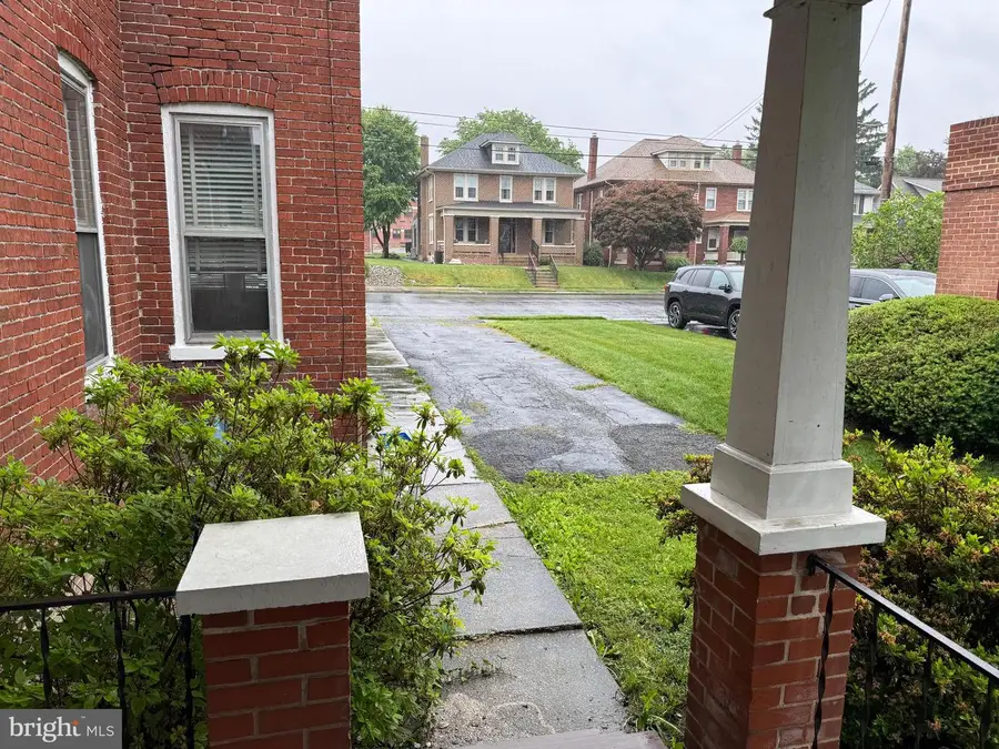 912 Locust St, Columbia, PA 17512 - #2