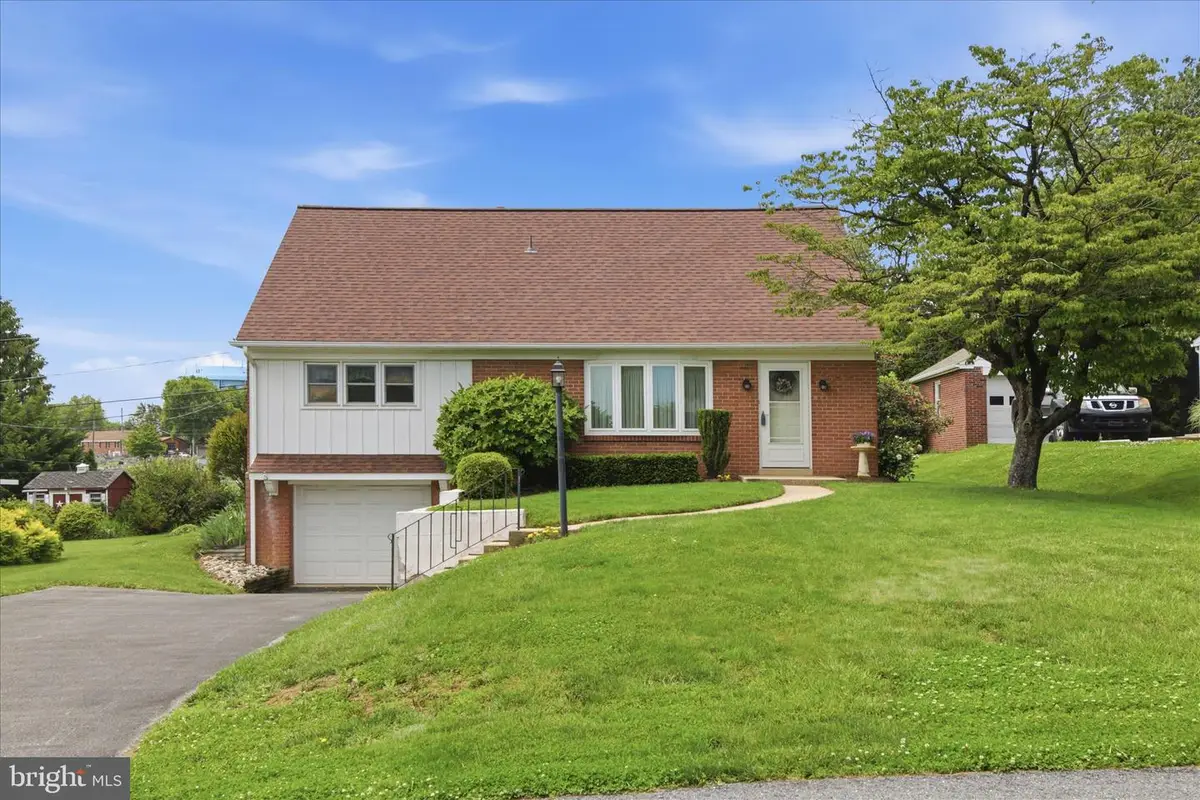 48 Highland Dr, Lancaster, PA 17602 - #1