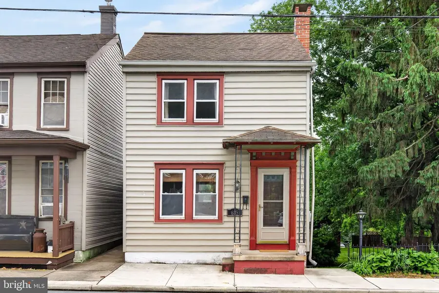 675 E Market St, Marietta, PA 17547 - #2
