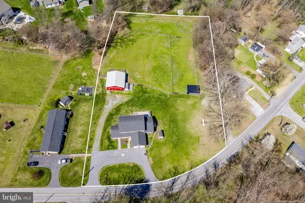 744 Lime Quarry Rd, GAP, PA 17527