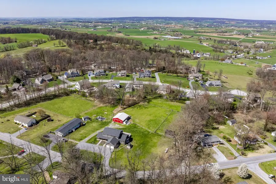 744 Lime Quarry Rd, Gap, PA 17527 - #3
