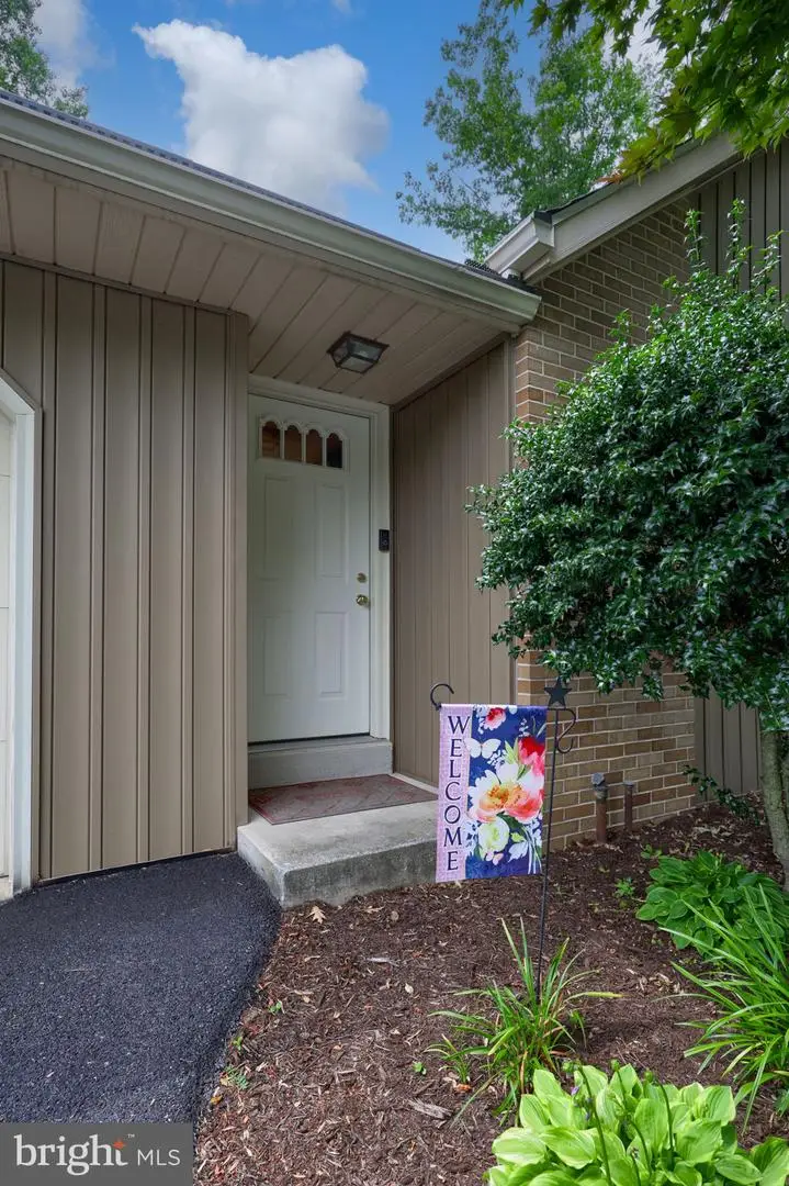 2830 Countryside Dr, Lancaster, PA 17601 - #2