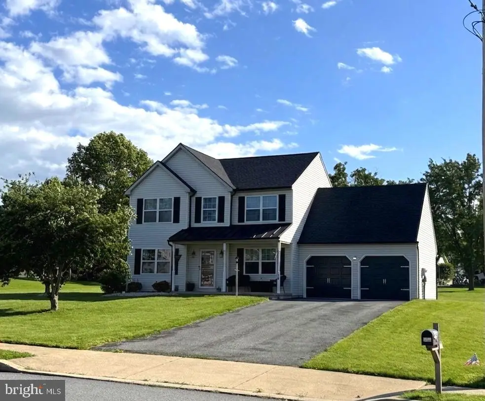 138 N River St, Marietta, PA 17547 - #1