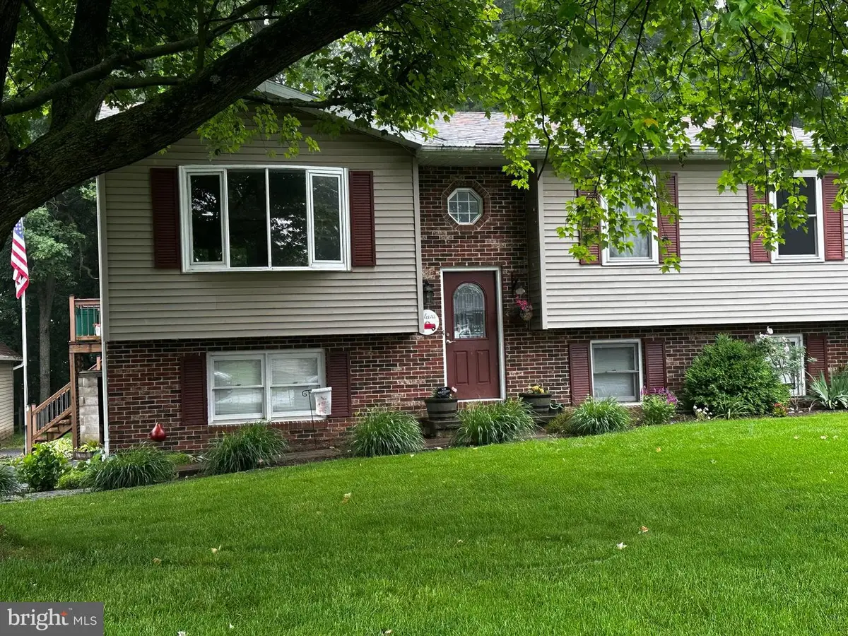 39 Valerie Dr, Elizabethtown, PA 17022 - #1