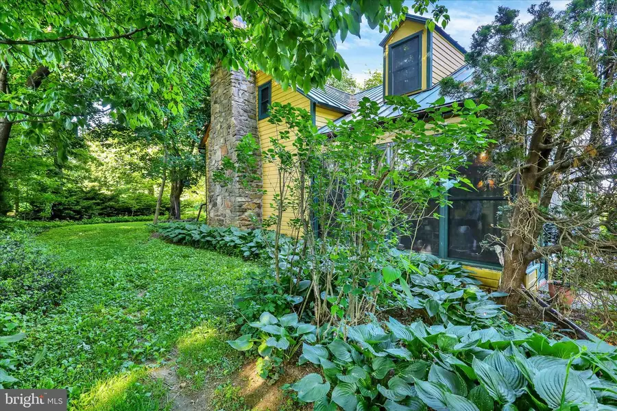 1095 Texter Mountain Rd, Robesonia, PA 19551 - #3
