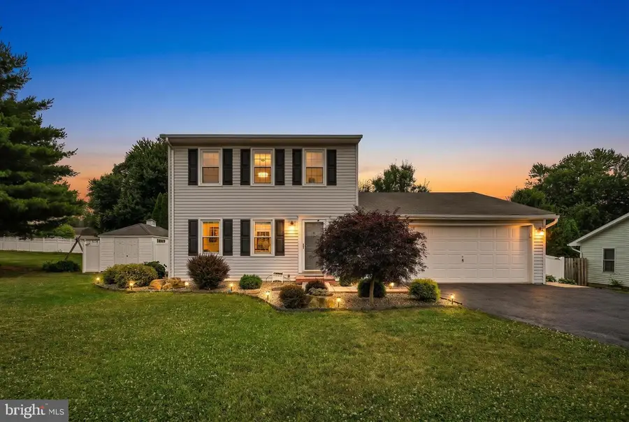 588 Mulberry St, Elizabethtown, PA 17022 - #2