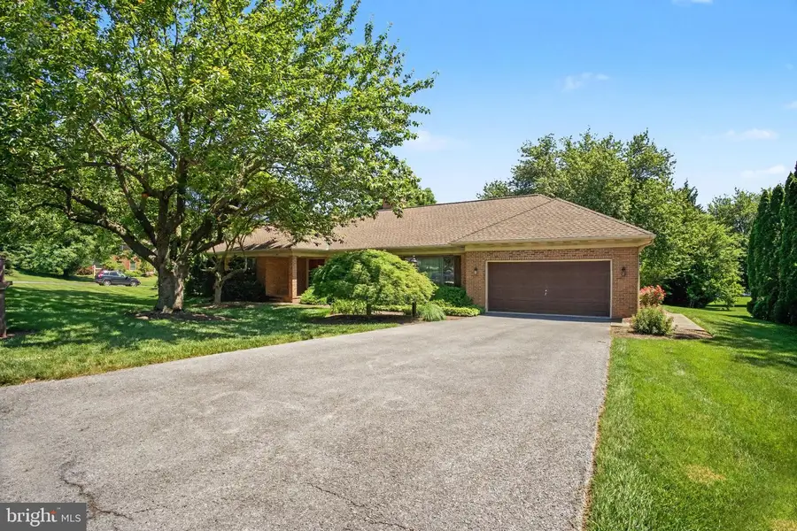 218 Overland Ln, Lancaster, PA 17601 - #2