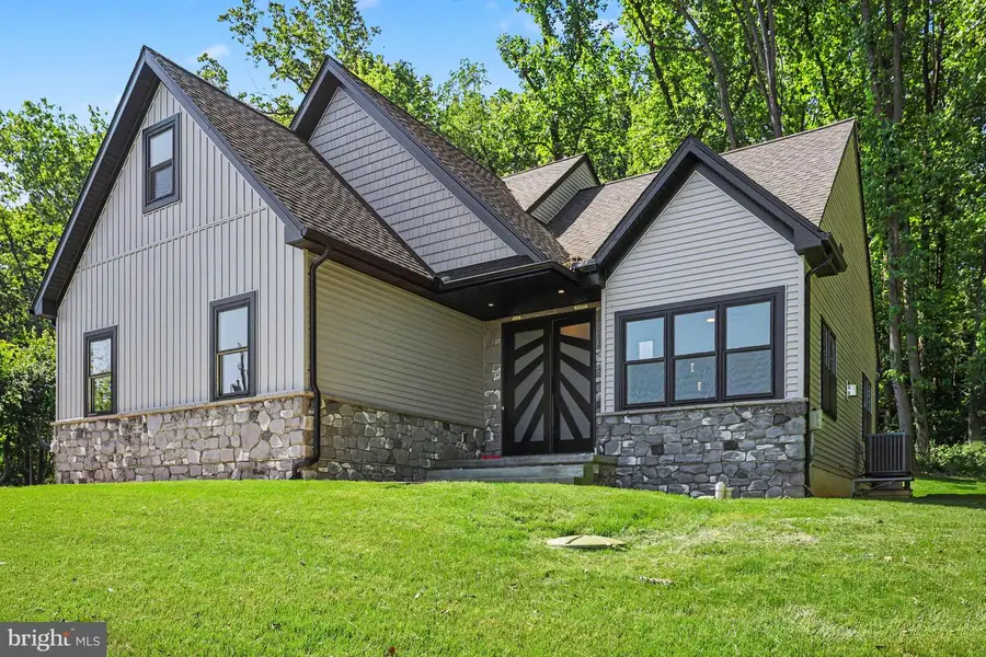 2808 Spring Valley Rd, Lancaster, PA 17601 - #3