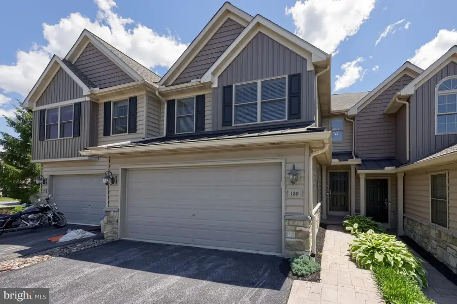 128 Fieldcrest Ln, Ephrata, PA 17522 - #3