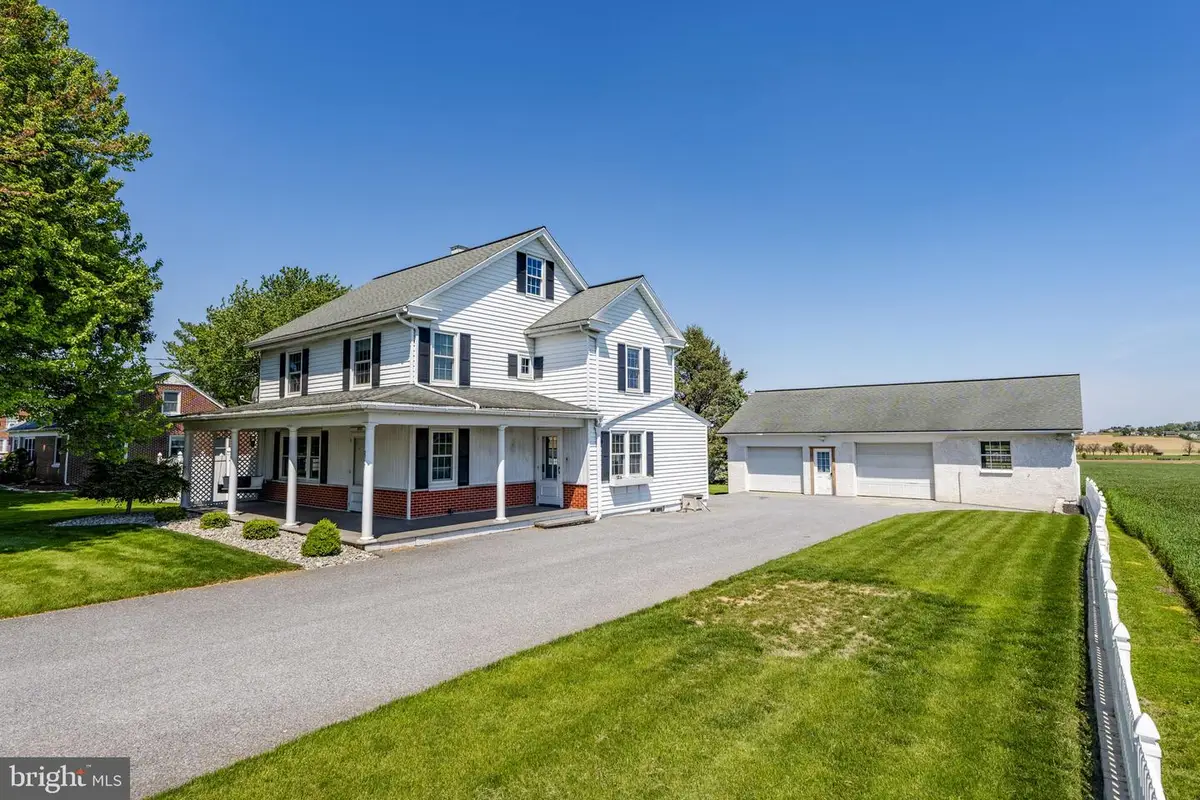 3717 Old Philadelphia Pike, Gordonville, PA 17529 - #1