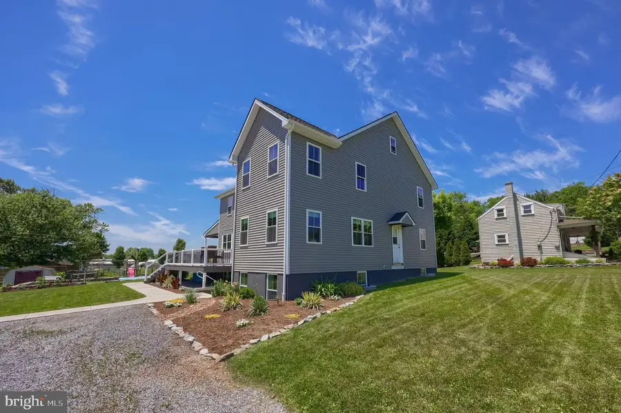 212 Cedar Dr, Leola, PA 17540 - #2