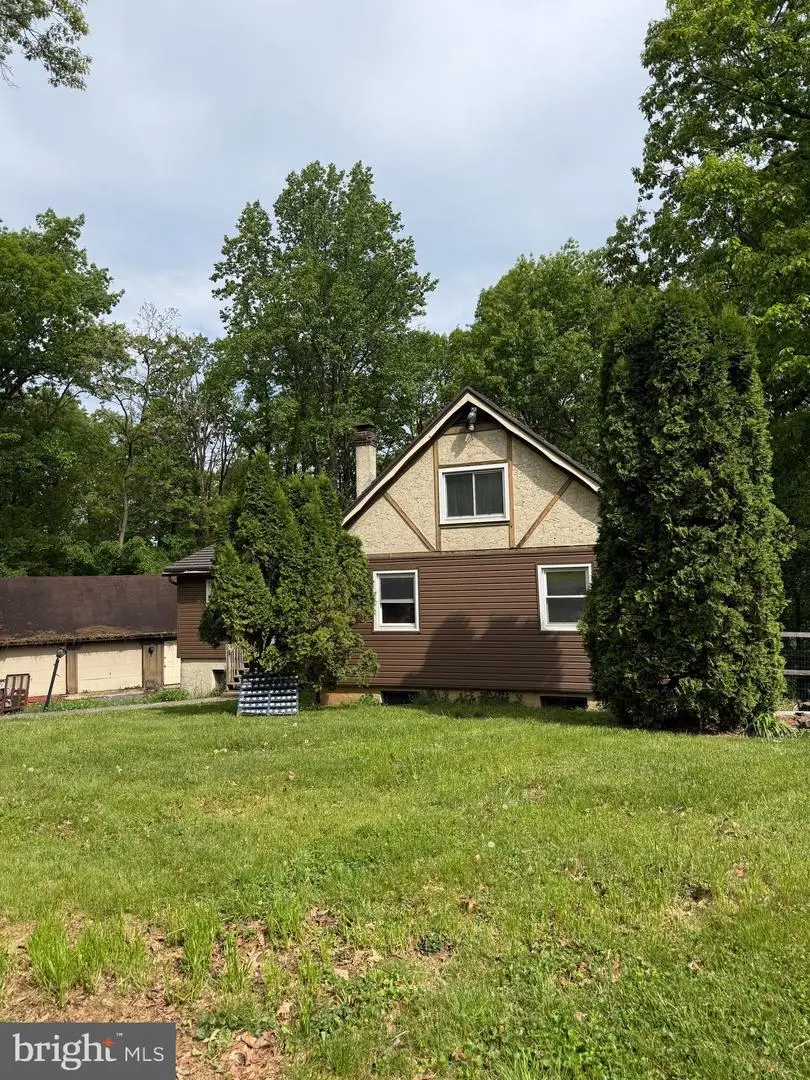 2295 Laurel Ridge Rd, Narvon, PA 17555 - #2