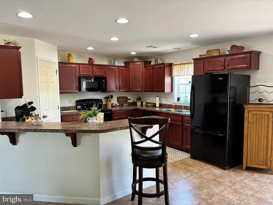 59 Bloomfield Dr, Ephrata, PA 17522 - #3