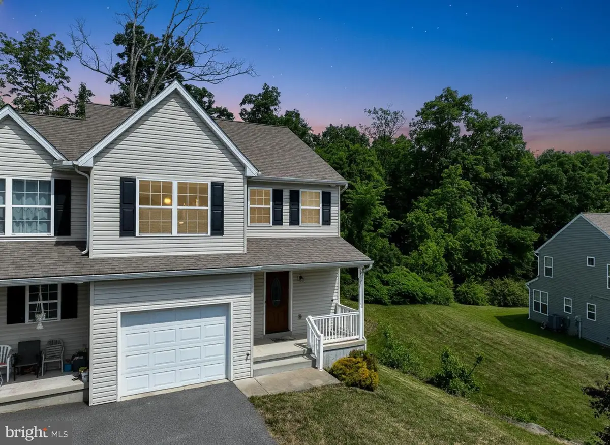 271 Wildflower Dr, East Earl, PA 17519 - #1