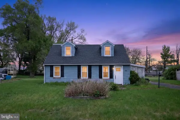 35 W Main, SALUNGA, PA 17538