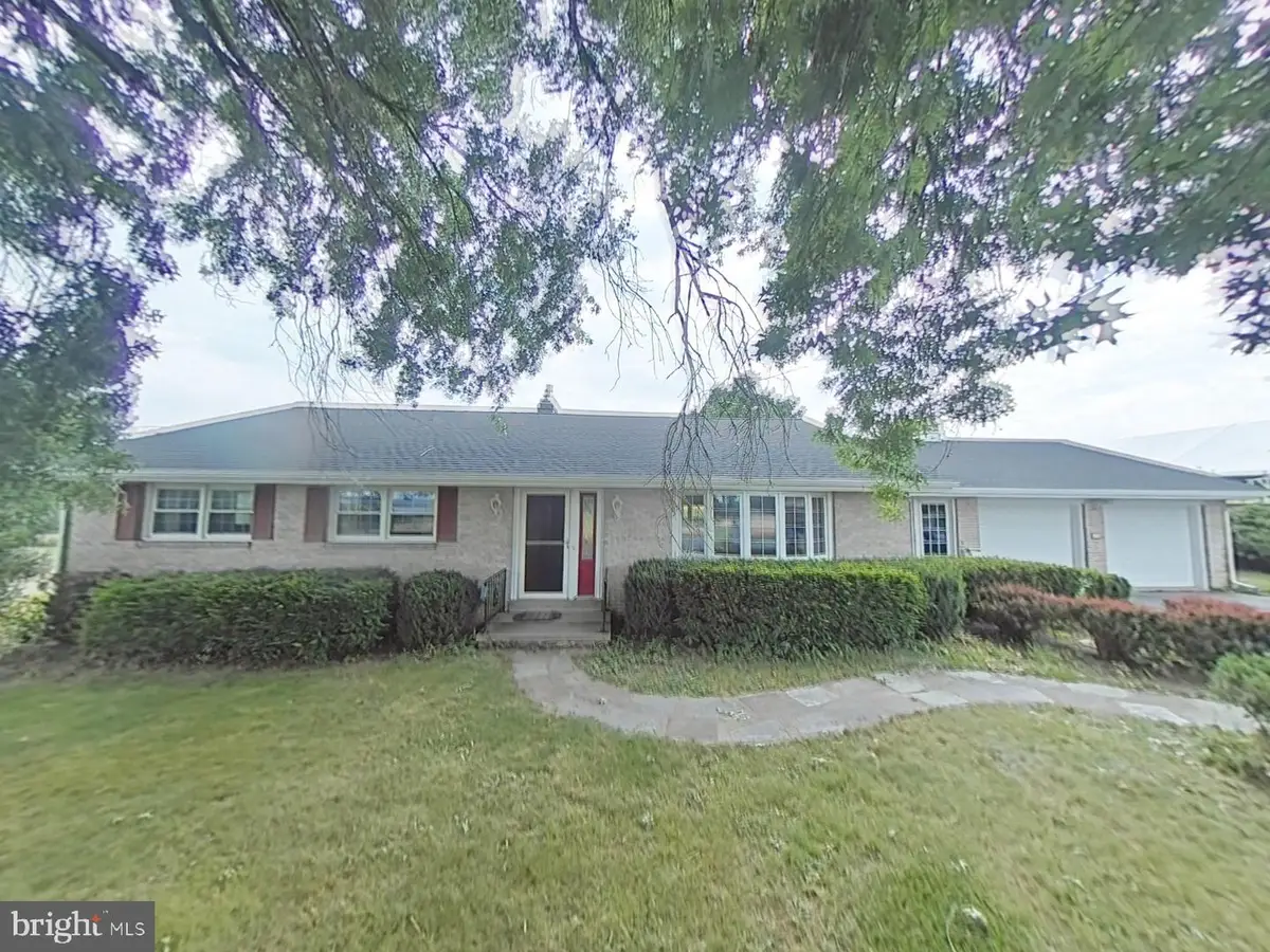 29 Oberholtzer Rd, Elizabethtown, PA 17022 - #1