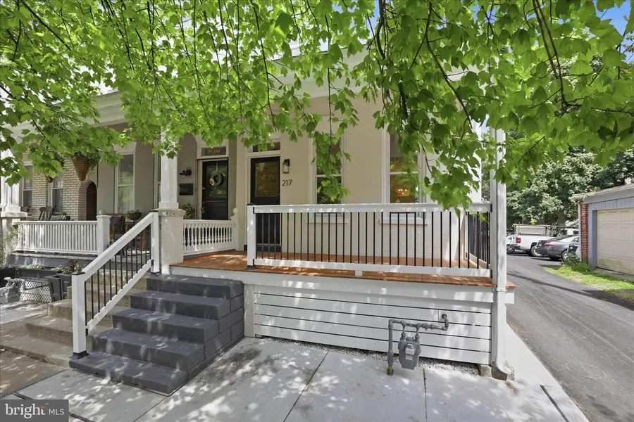 217 Nevin St, Lancaster, PA 17603 - #3