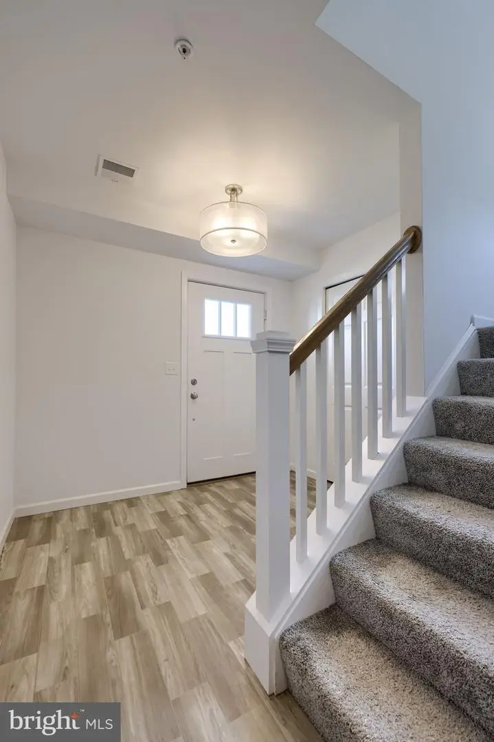 8 Southside Dr, Willow Street, PA 17584 - #3
