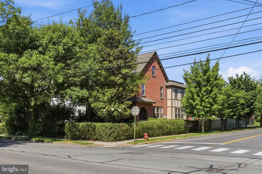 699 New Holland Ave, Lancaster, PA 17602 - #2