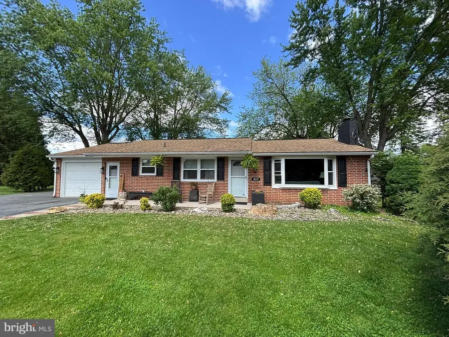 805 Sentz Dr, Mount Joy, PA 17552 - #3