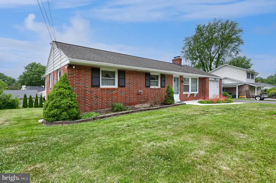 1118 Harriet Ave, Lancaster, PA 17601 - #3