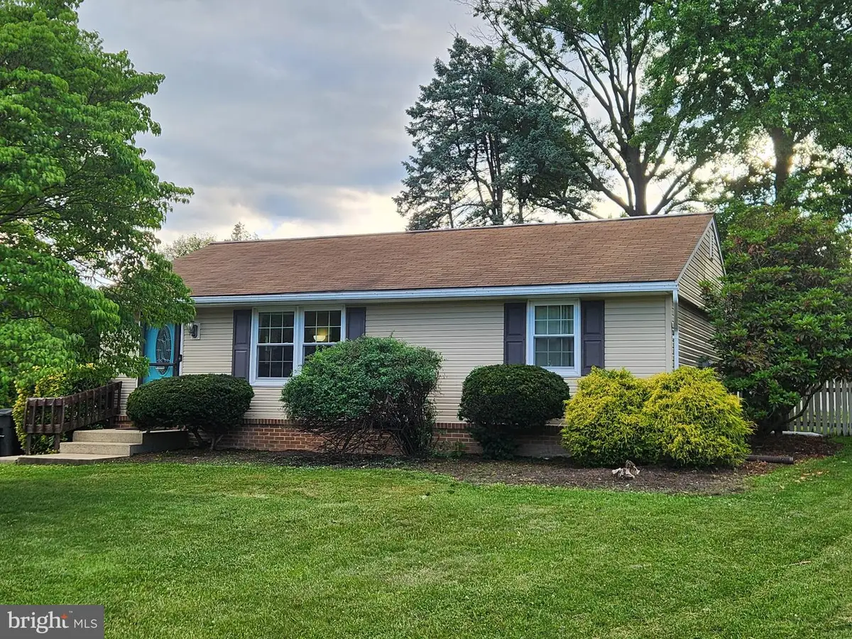 715 Kenton Rd, Lancaster, PA 17601 - #1