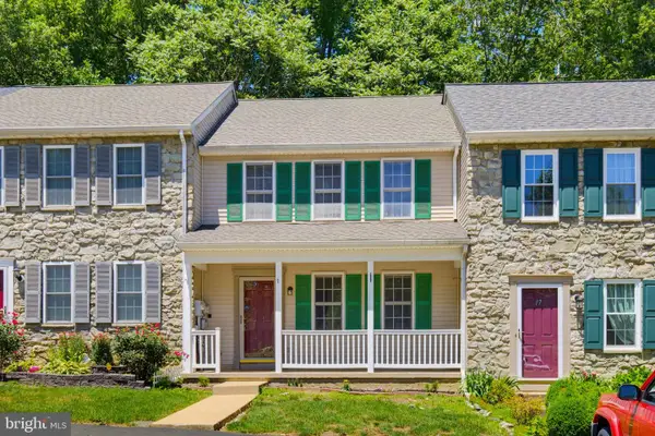 15 Deep Hollow Ln, LANCASTER, PA 17603